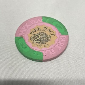PARK PLACE HOTEL CASINO $2.50 hotel gaming poker chip Atlantic City, NJ