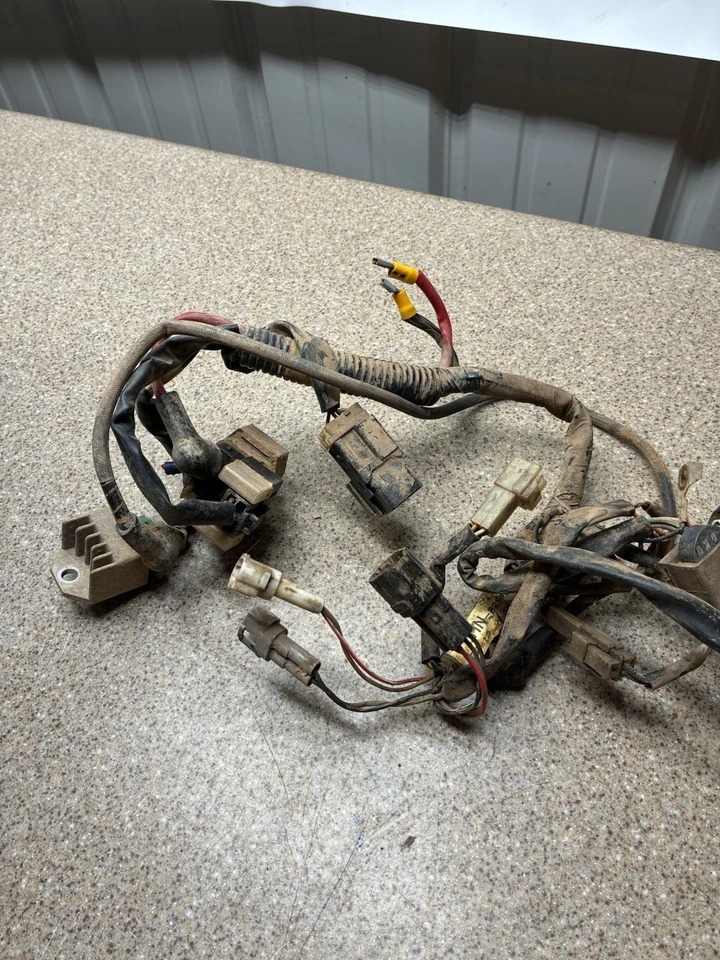 03 Yamaha TTR 90 E Wiring Harness 5HN-82590-10-00 Cdi Coil Rectifier Electrical - Image 2 of 4