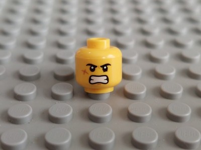Lego Minifigure Yellow Dual Sided Head Smile Teeth Angry Teeth Scar (1) New