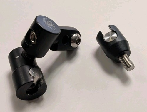 Single adjustable V-bar and front quick disconnect stabilizer mount