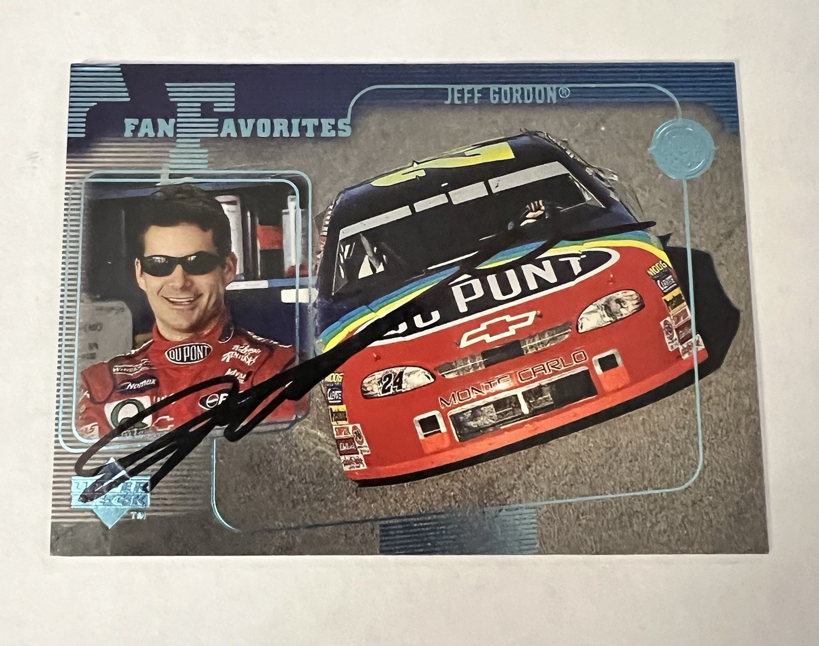 1999 Upper Deck Road to the Cup - Fan Favorites Jeff Gordon #61