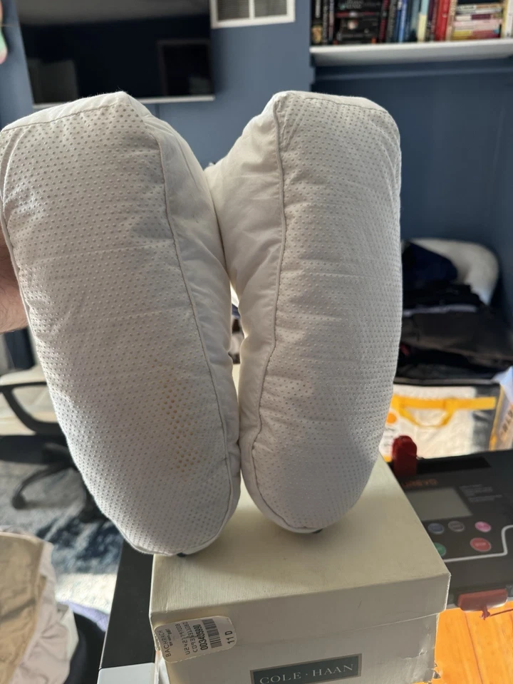 Hastens Goose Down Winter Booties Slippers Apres After Ski NWOT - Image 4 of 4