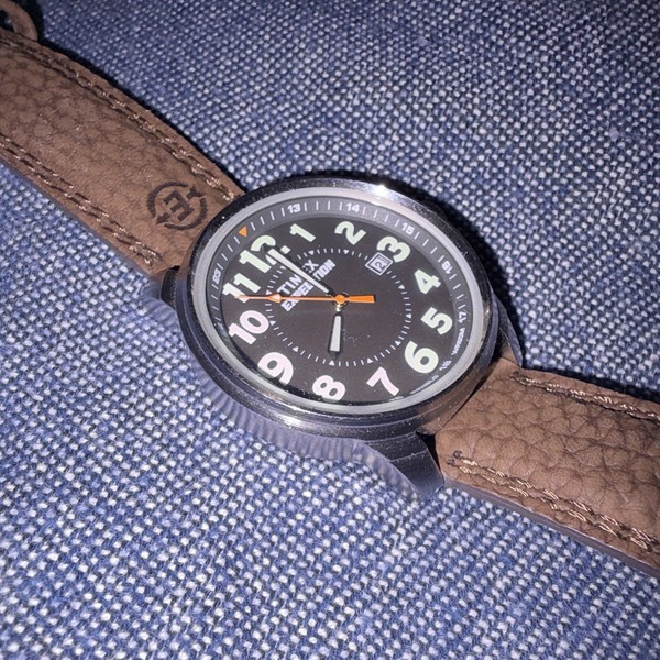 Timex Expedition Cuarzo 42mm Esfera Negra Correa de Cuero Marrón Fecha 50m WR 3