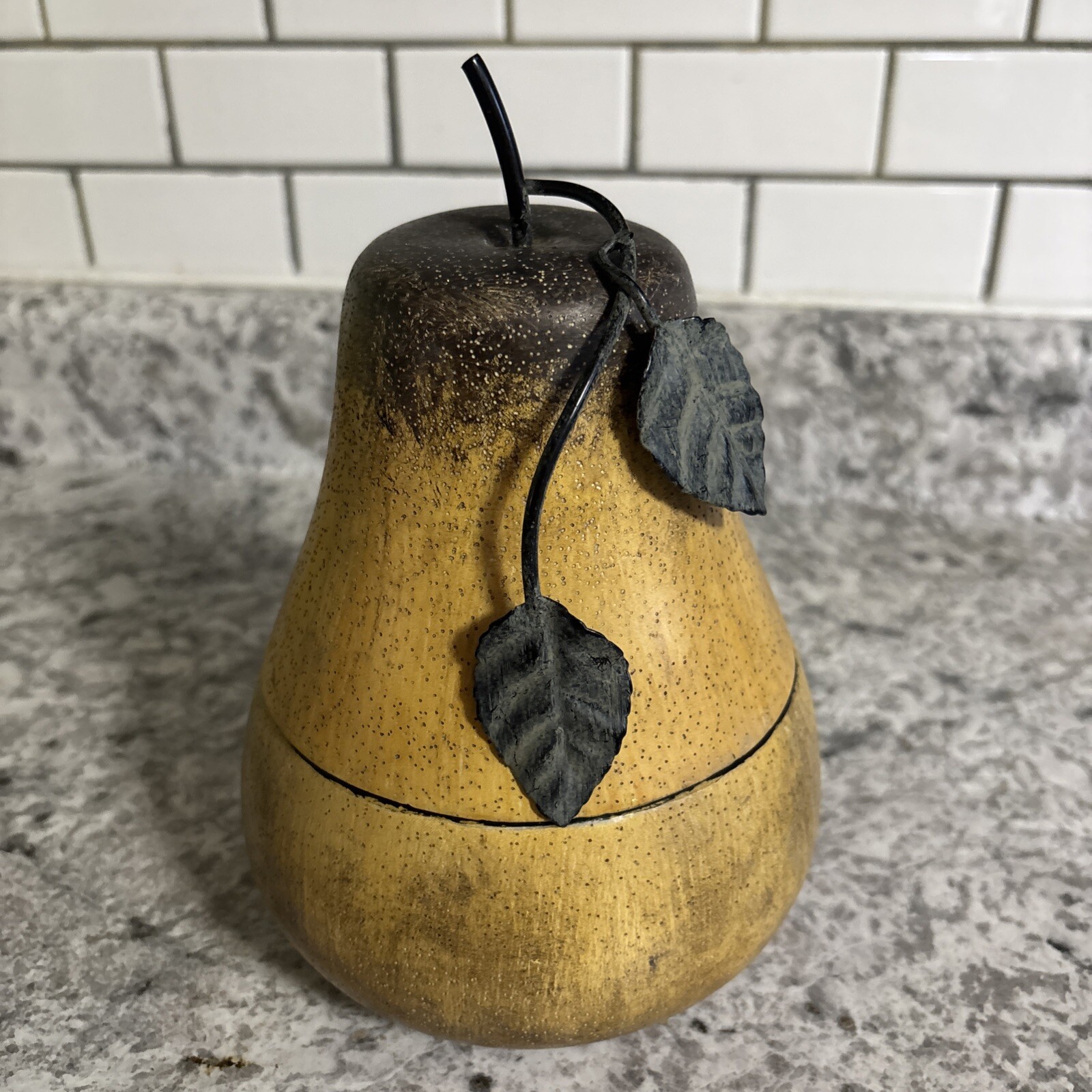 Unbranded Pear Canister Solid Weighs 1 lb 13 oz