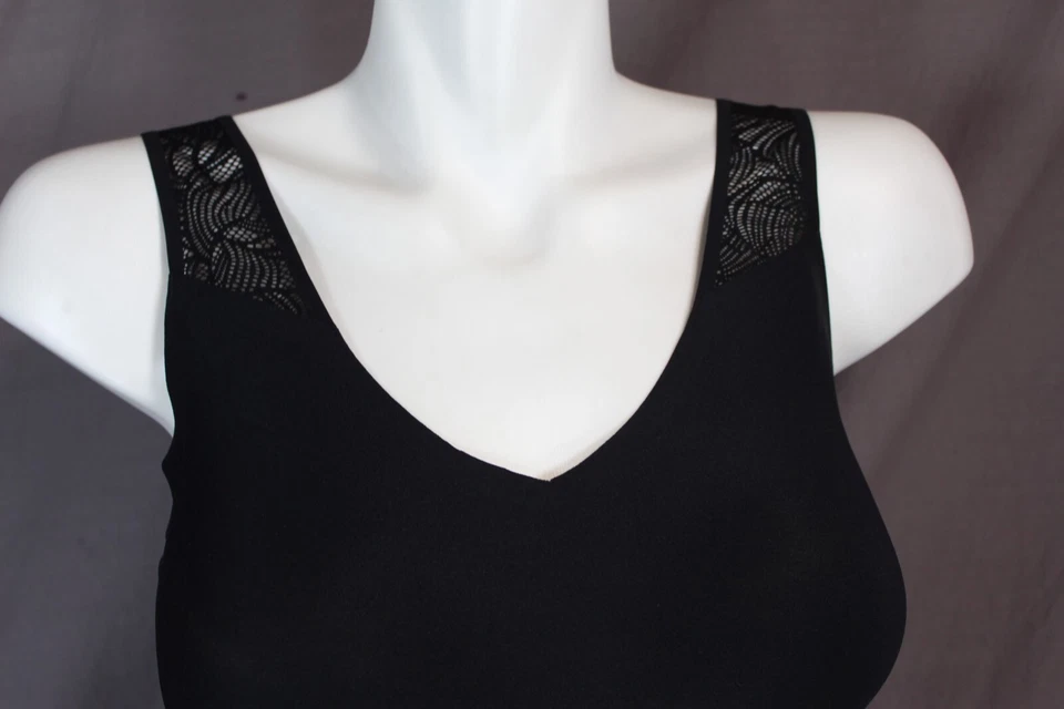 Sujetador Bralette Chantelle Inalámbrico Forrado Negro Talla XS/S Foto 3 de 4