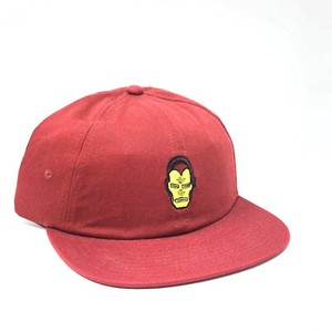 gorra vans marvel
