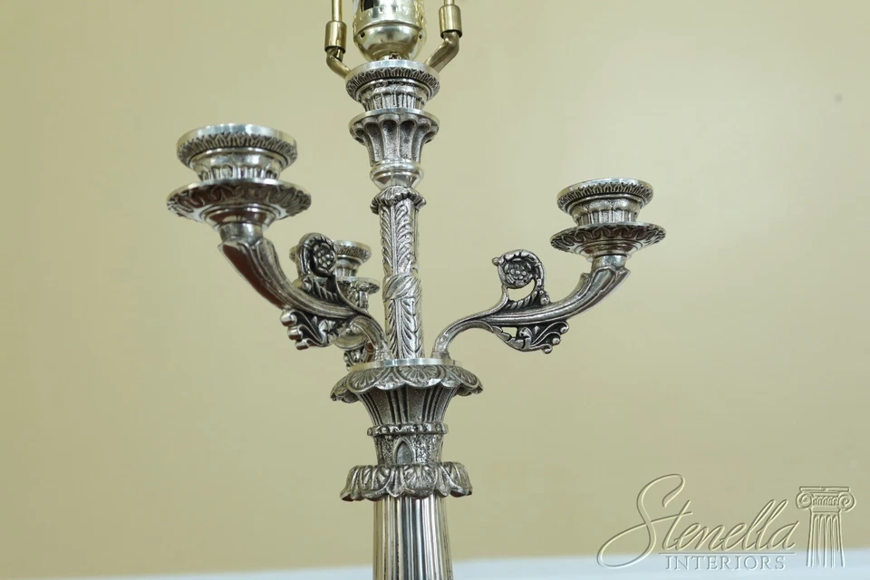 LF32075EC: Par de lámparas candelabro de bronce enchapadas en plata CURREY & CO Foto 3 de 4