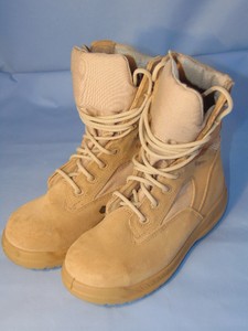 desert boots size 5