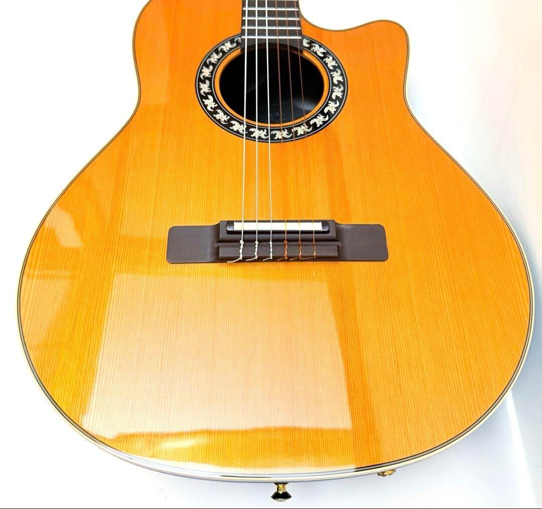 Ovation Usa 2073Lx Classic Lx Acoustic Electric Guitar Safe