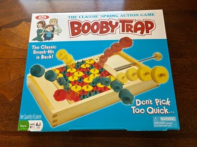 Ideal Booby Trap Game Classic Wood Spring Loaded Action Family Game COMPLETE!