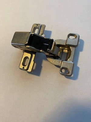 MEPLA Cabinet Hinge   511.243.01.92  698.243.59.00  697.043.59.00 Used