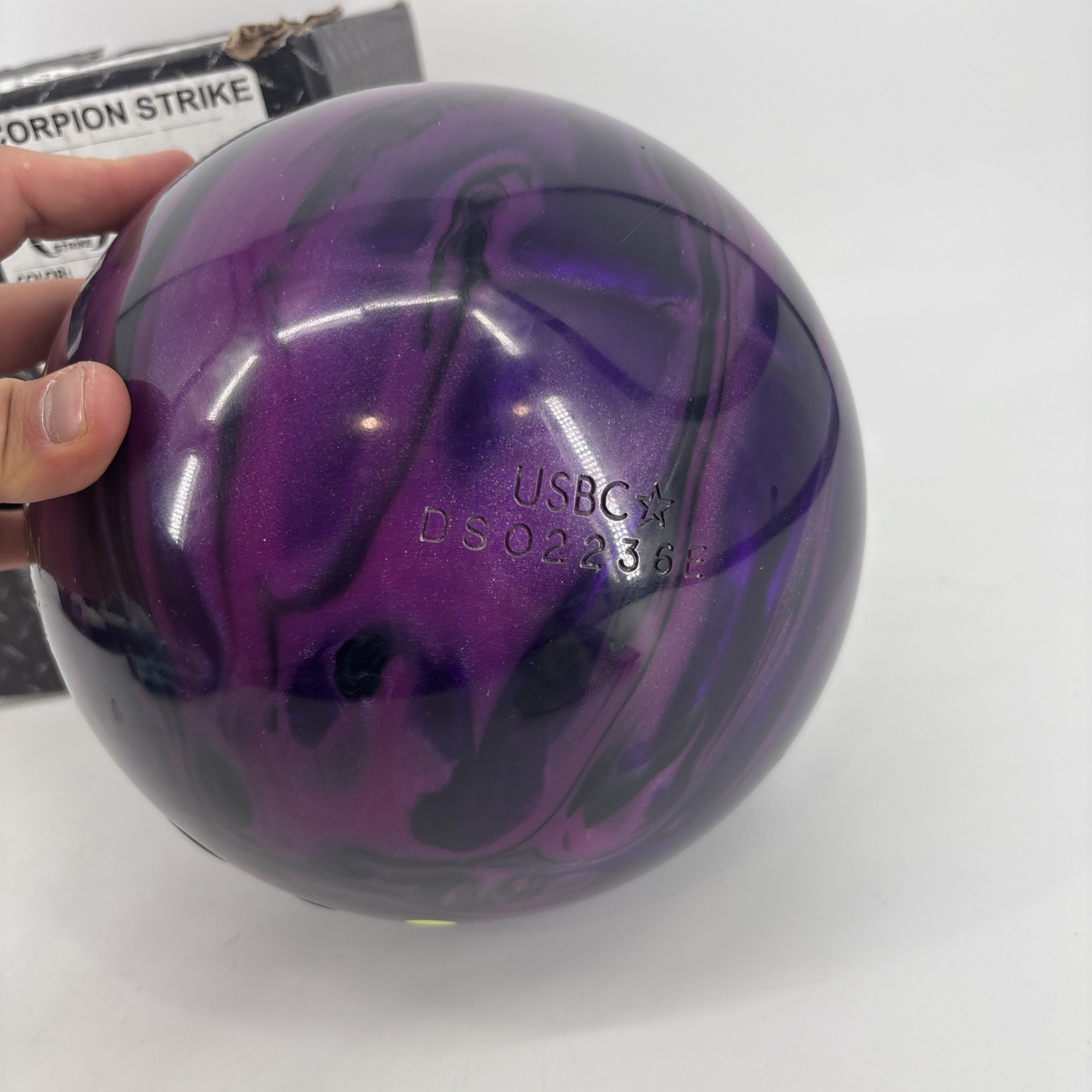 Hammer Scorpion Strike 13lb 3oz Bowling Ball Used Purple/Black. USA Made. 4