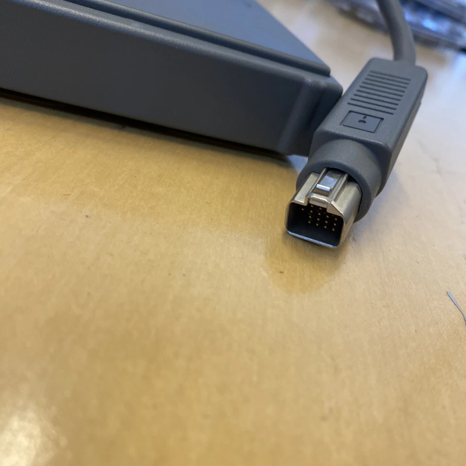 Computadora Apple Macintosh HDI-20 externa 1,4 MB 3,5" SAX4229805A1 1991 Foto 2 de 4