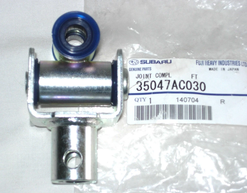 Genuine Subaru Impreza WRX 35047AC030 JDM OEM Shifter Bushing Linkage Joint new - Image 2 of 3
