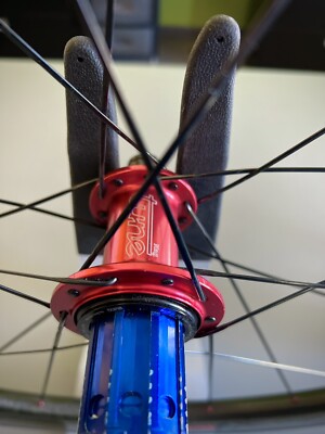 ZIPP フロント 303 リア404 Firecrest 404 Firecrest Tubeless Disc-brake – Shop SRAM