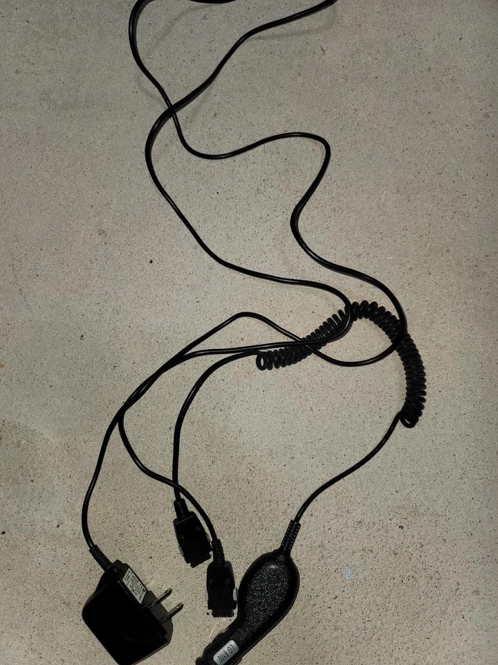 Подлинный LG TA-P02WR 1-AC настенный адаптер зарядное устройство для сотового телефона 5V 1A 1-DC Бесплатная доставка - Изображение 2 из 4