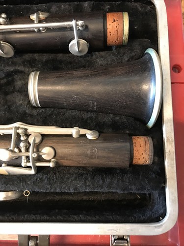 Signet 100 Bb Wood Clarinet W/ Case ( H ) - Picture 8 of 8
