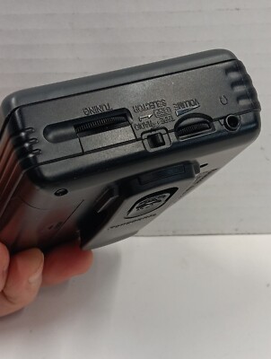 Vintage Panasonic RQ-V65 Walkman Personal Stereo Radio/Cassette