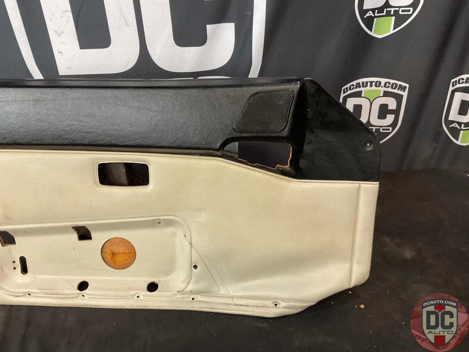 Panel de puerta izquierda Porsche 944, 86-88 924S 1982-1985 cuero sintético gris claro 133263 Foto 3 de 4