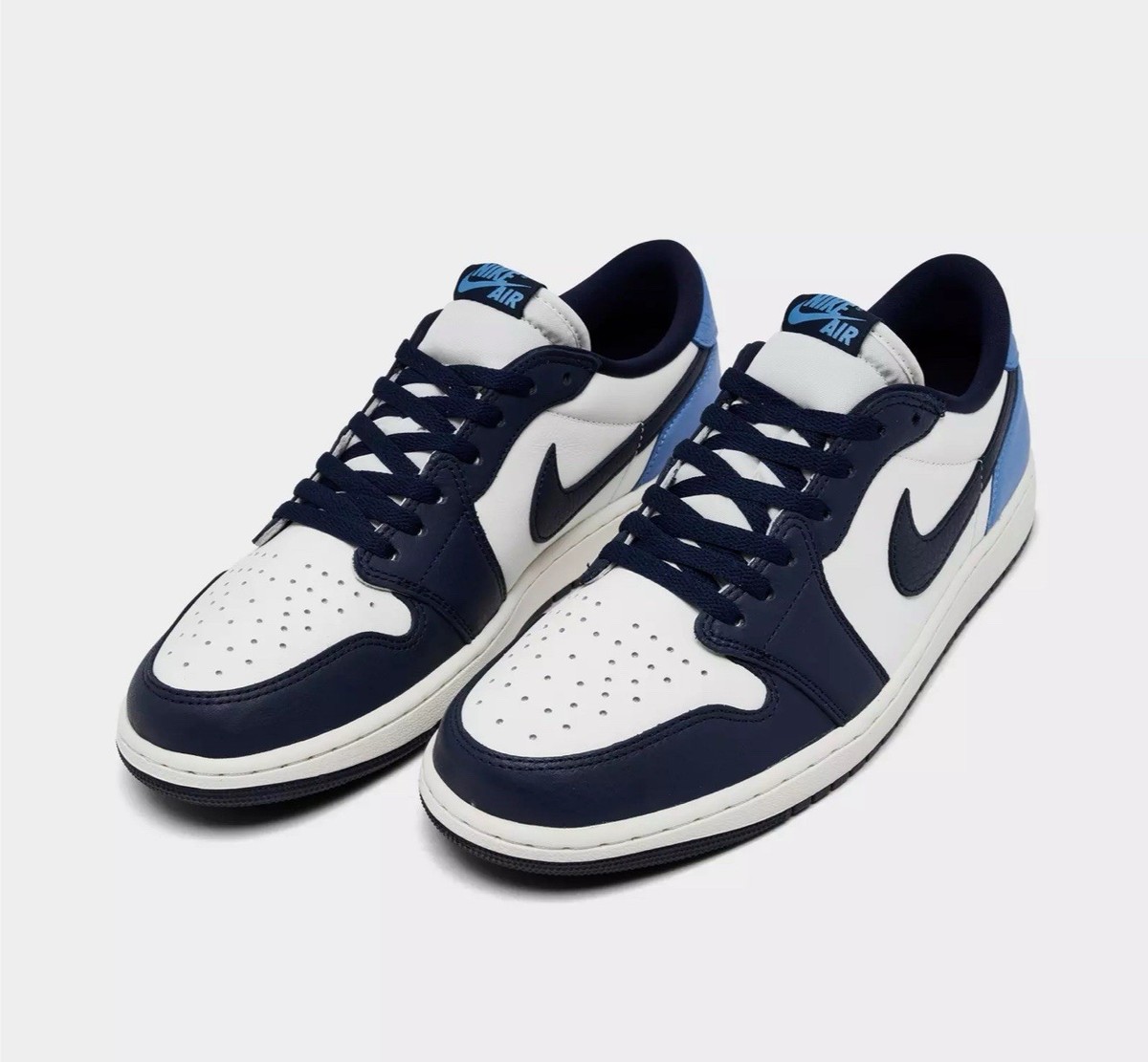 Nike Air Jordan Low OG Obsidian UNC CZ0790-400 Men's Size 11 New