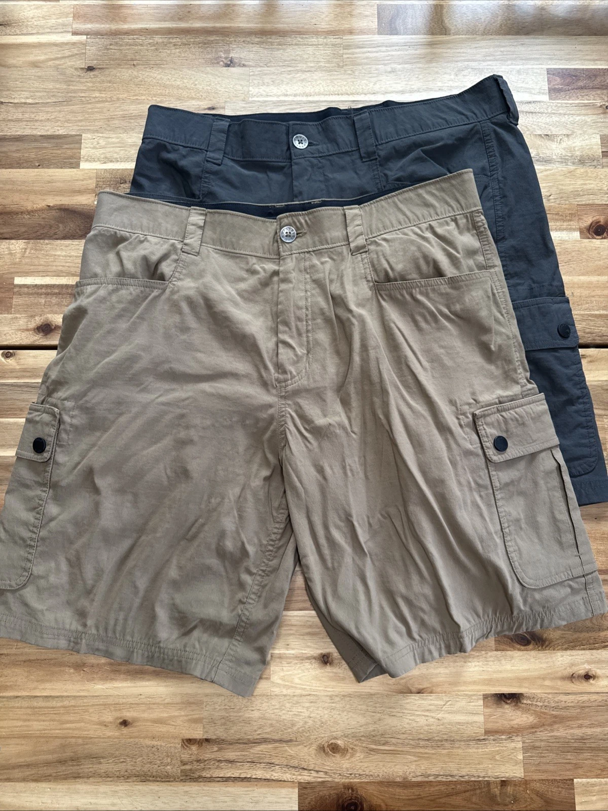 Orvis Tan Grey Outdoor Tactical Fishing Cargo Shorts Men’s Size 34 Lot Of 2