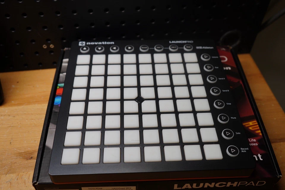 Novation Launchpad MK2 Ableton Live USB Controller 64 RGB Backlit Pads Tested - Image 2 of 4