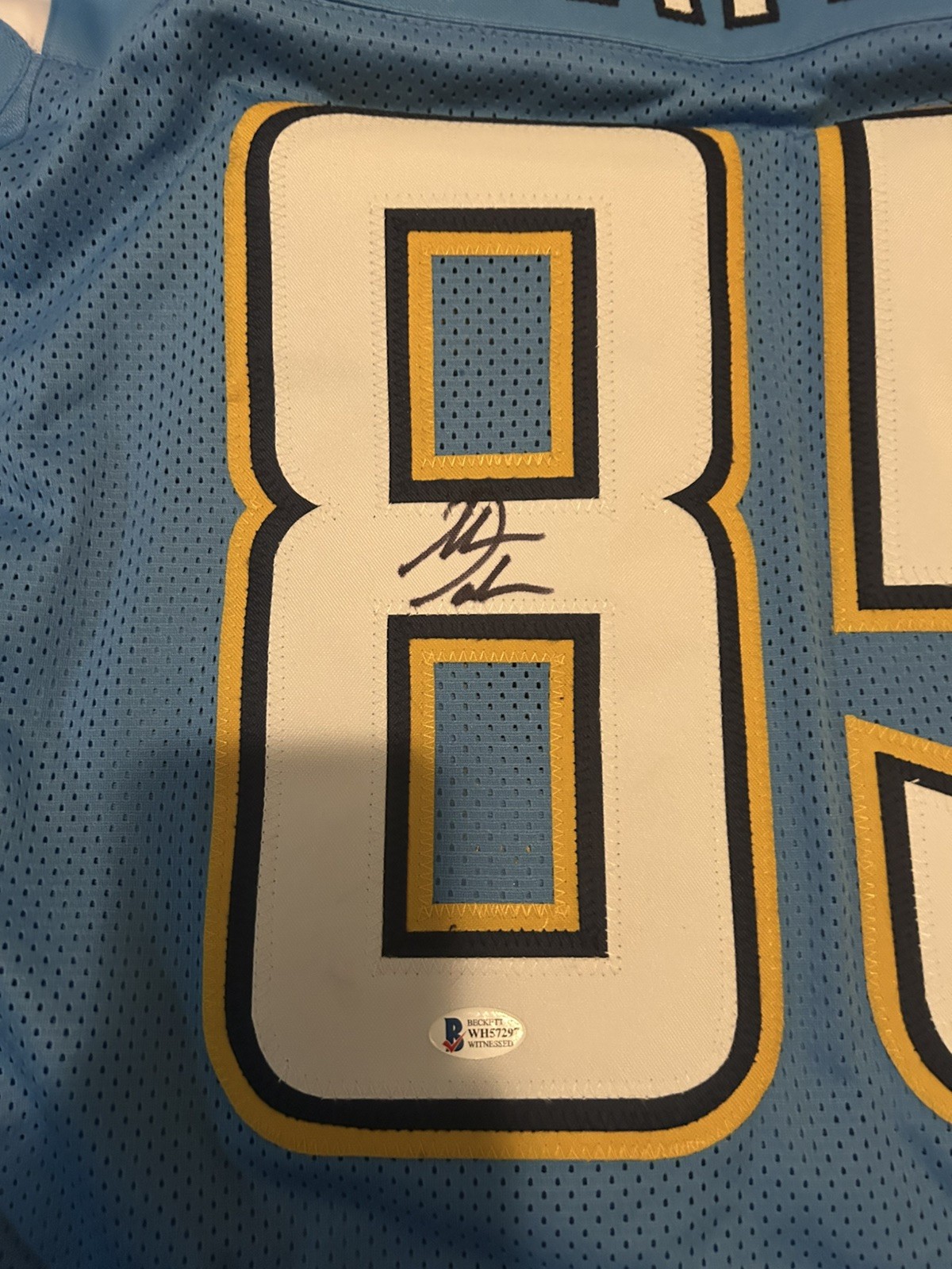 Antonio Gates Autographed Signed Los Angeles Chargers 85 Jersey (COA) BECKETT 