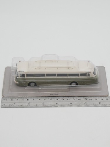 1:72 scale IXO Hungarian Ist for IKARUS 66 Bus Truck Model - Picture 3 of 6