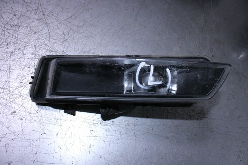 BMW 1er E81 Facelift 3-Türer Nebelscheinwerfer links 7181287 1305236322