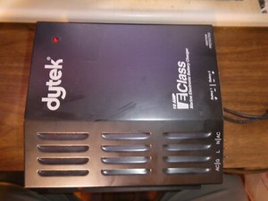 DYTEK E CLASS MARINE ELECTRONIC 10A AMP BATTERY CHARGER
