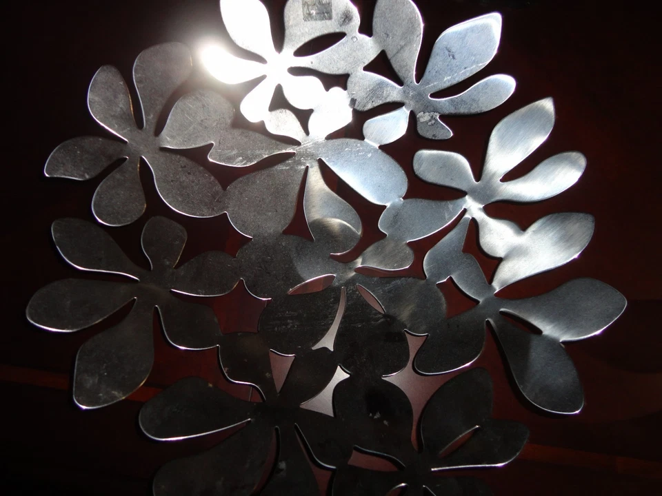 IKEA STOCKHOLM MONICA MULDER DESIGN ACERO INOXIDABLE METAL FLORAL FRUTERO 16" Foto 3 de 4