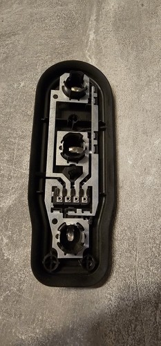 BMW 63212496339  BMWe39 Lampen Träger Rücklicht