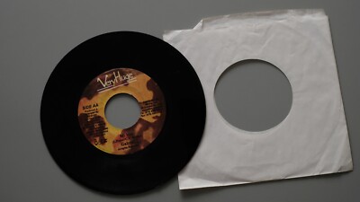 7  Spragga Benz - Splash On / Gabriel - Mi Vex   Beez Riddim