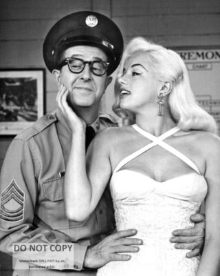 PHIL SILVERS AS ''SGT. BILKO'' AND DIANA DORS - 8X10 PUBLICITY PHOTO (AZ840)