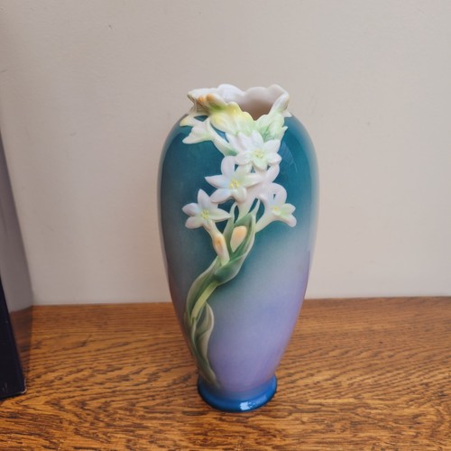 Franz Porcelain Vase Tuberose Flowers XP1893 BOXED - Picture 3 of 8