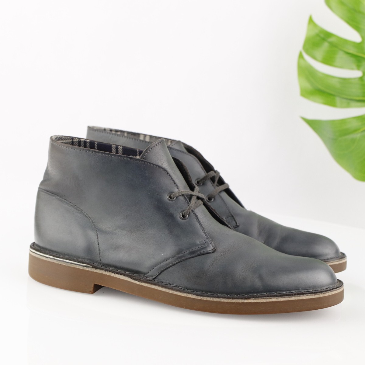 Clarks Mens Bushacre Chukka Boot Size 10 Gray Leather Lace 