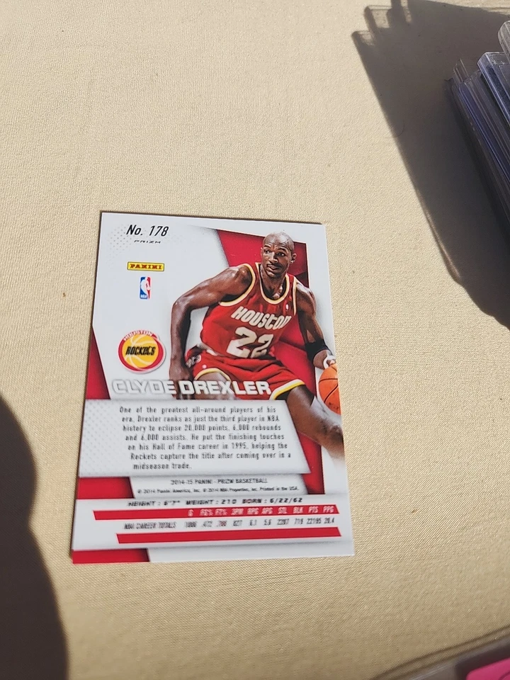 2014 Panini Prizm Blue Mojo Refractor #178 Clyde Drexler - Image 3 of 4