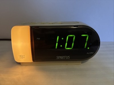 Vintage Spartus 1188 Digital Alarm Clock w/ Night Light Works Movie Prop