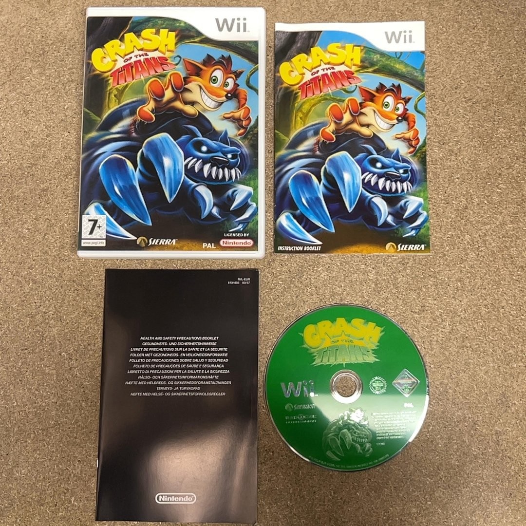 Crash® of the Titans (Nintendo Wii) [S-Grade, Complete & Tested]