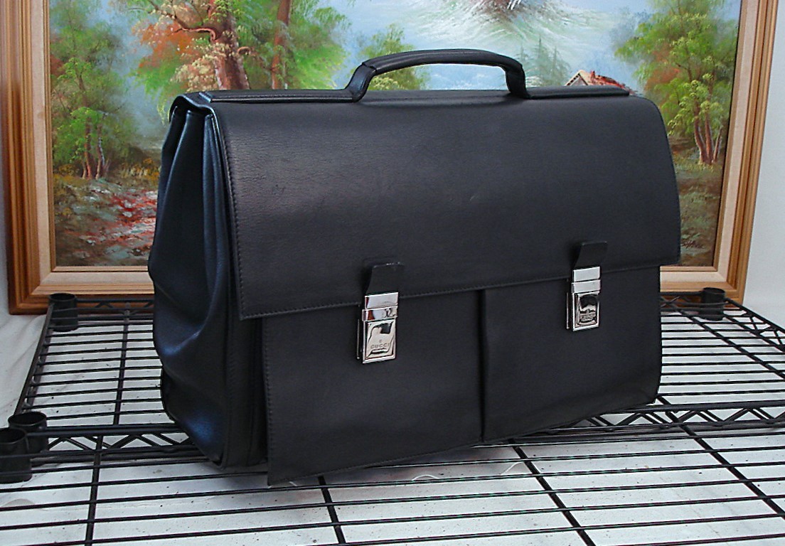 Gucci Leather Authentic Briefcase Travel Bag Portfolio Laptop Bag Business Case