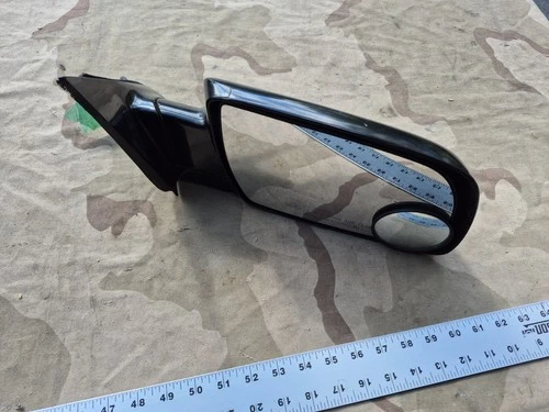  GM Genuine OEM Suburban C1500 K2500 C3500 Outside Rear View Mirror 15722198