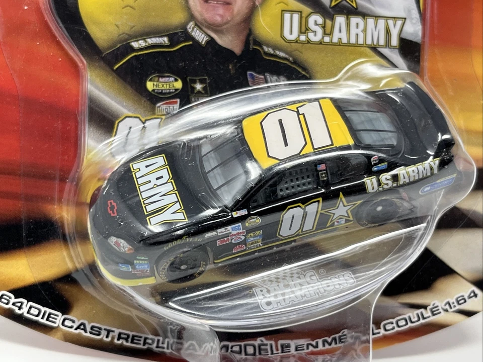 2005 Racing Champions Joe Nemechek #01 U.S. Army Chevy NASCAR 1:64 Diecast - Image 2 of 4