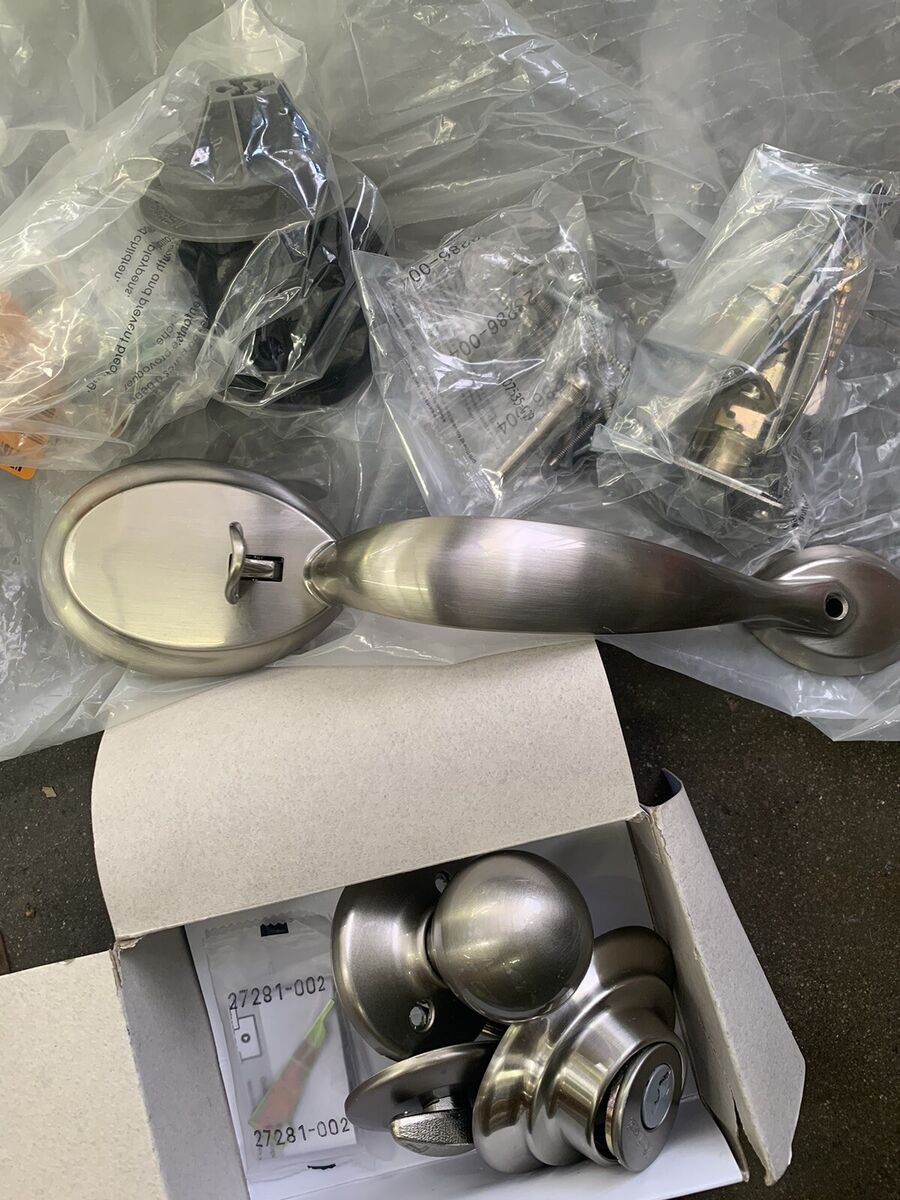 NEW KWIKSET HANDLESET SINGE CYL CHELSEA LIP SATIN NICKEL 98001-389 SKU#218109 NEW KWIKSET HANDLESET SINGE CYL CHELSEA LIP SATIN NICKEL 98001-389 SKU#218109