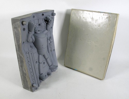Kit Modelo Gigantor 9 Pulgadas Tetsujin 28 HORIZON NEGATIVOS 021MM04 - Imagen 5 de 7