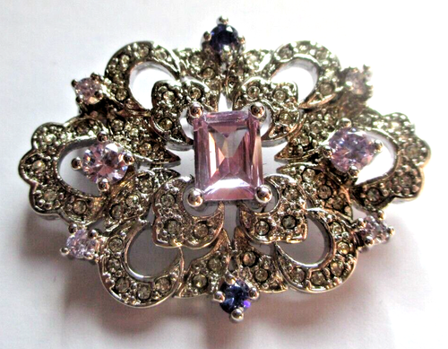 Broche carrée vintage Petite broche ancienne Cristal incolore et 4 améthystes Broche en strass colorés - France