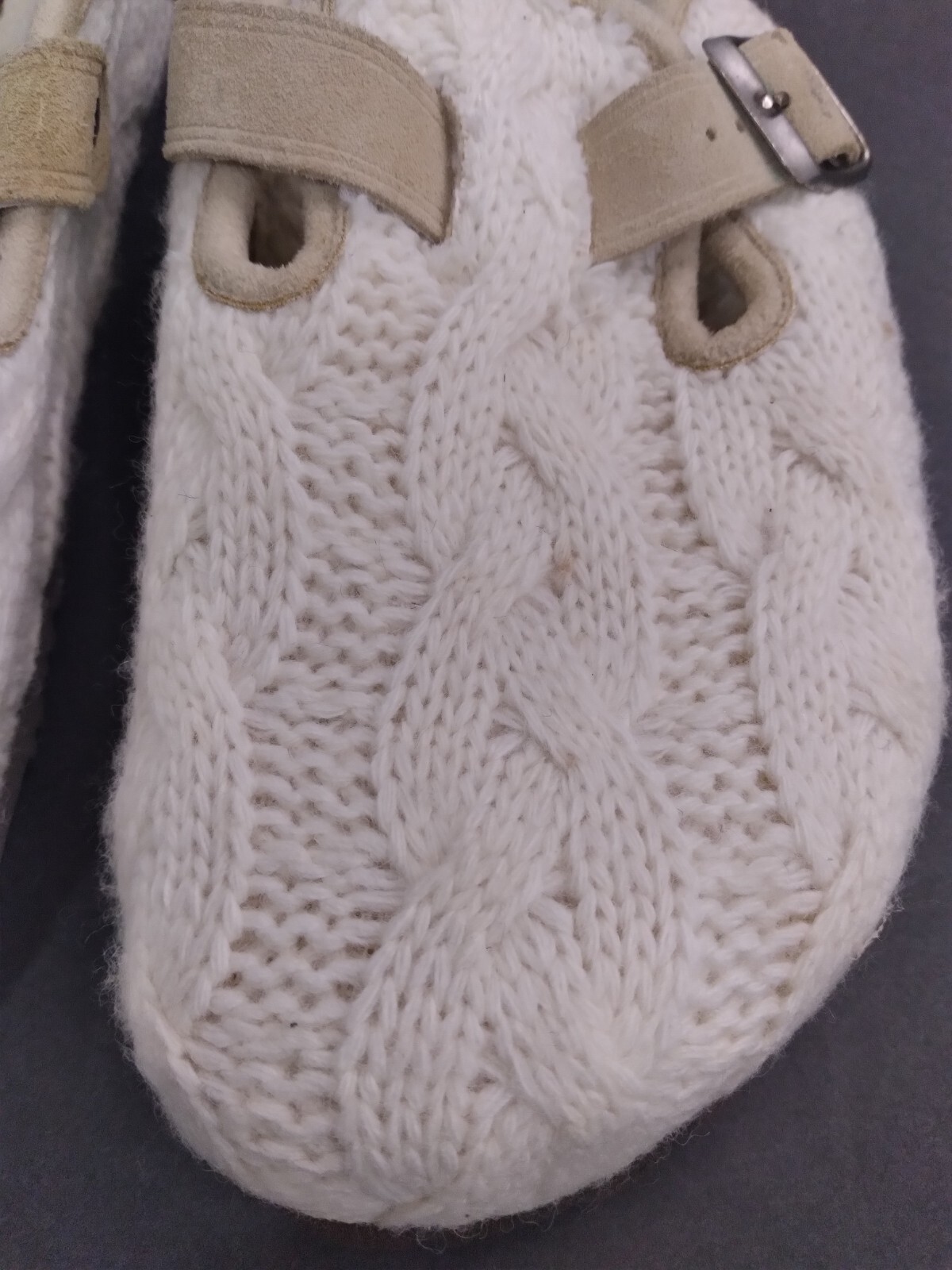 american eagle knit clogs