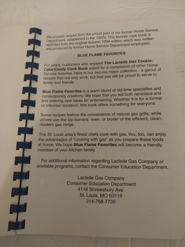 Blue Flame Favorites cookbook Laclede Gas Company (1990's) St. Louis, Missouri - Imagen 2 de 3