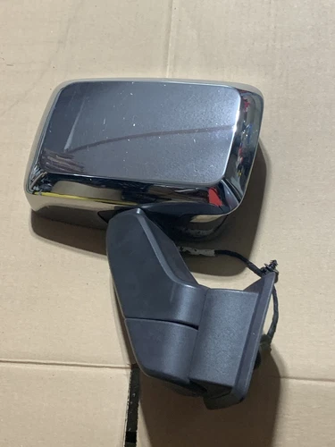 2006-10 Hummer H3 RIGHT PASSENGER Side Door Power View Mirror 3 Wire Chrome OEM