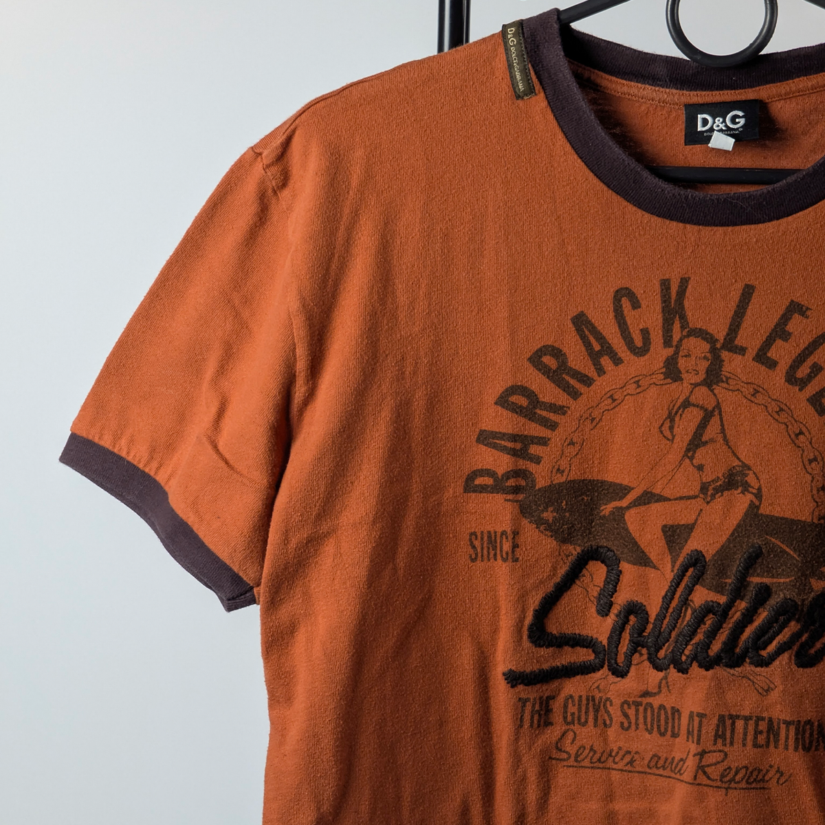 トップス 00s dolce&gabbana brown glitter tee Dolce&Gabbana 2000s Y2K Embroidered Girl Ringer Logo Print Orange