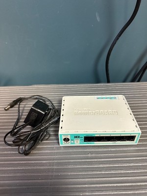 MikroTik hEX lite RB750r2